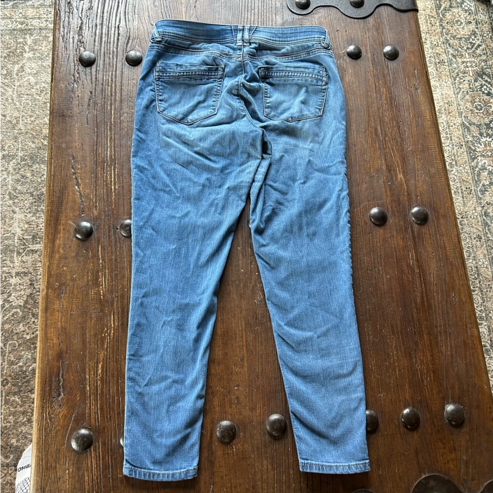 Democracy Light Blue Skinny Jeans - Picture 3 of 3